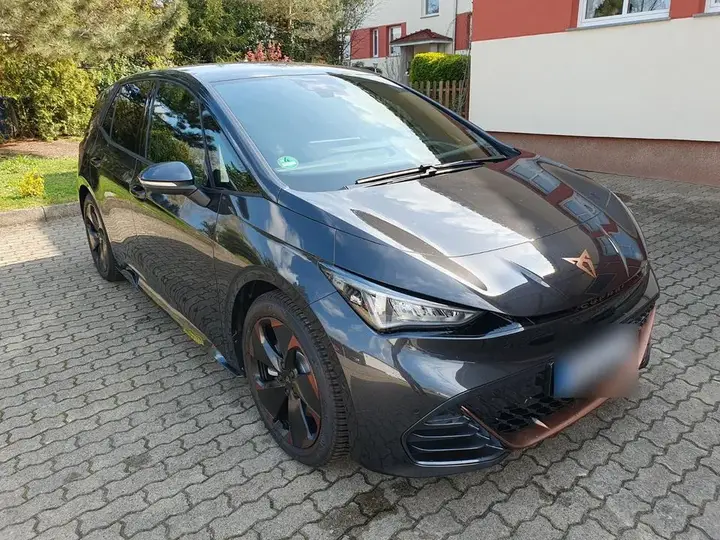Cupra Born