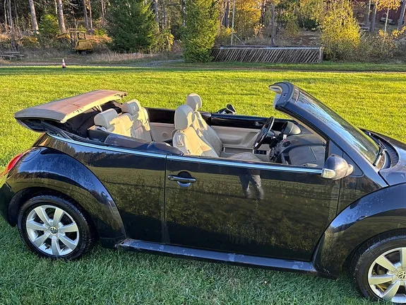 Volkswagen New Beetle 2007 photo 5