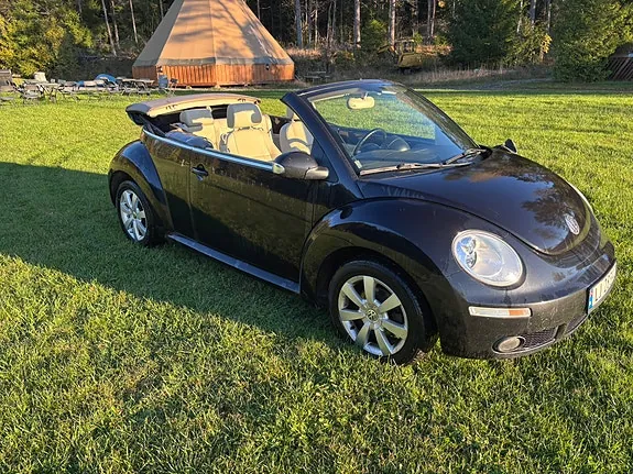 Volkswagen New Beetle 2007 photo 4