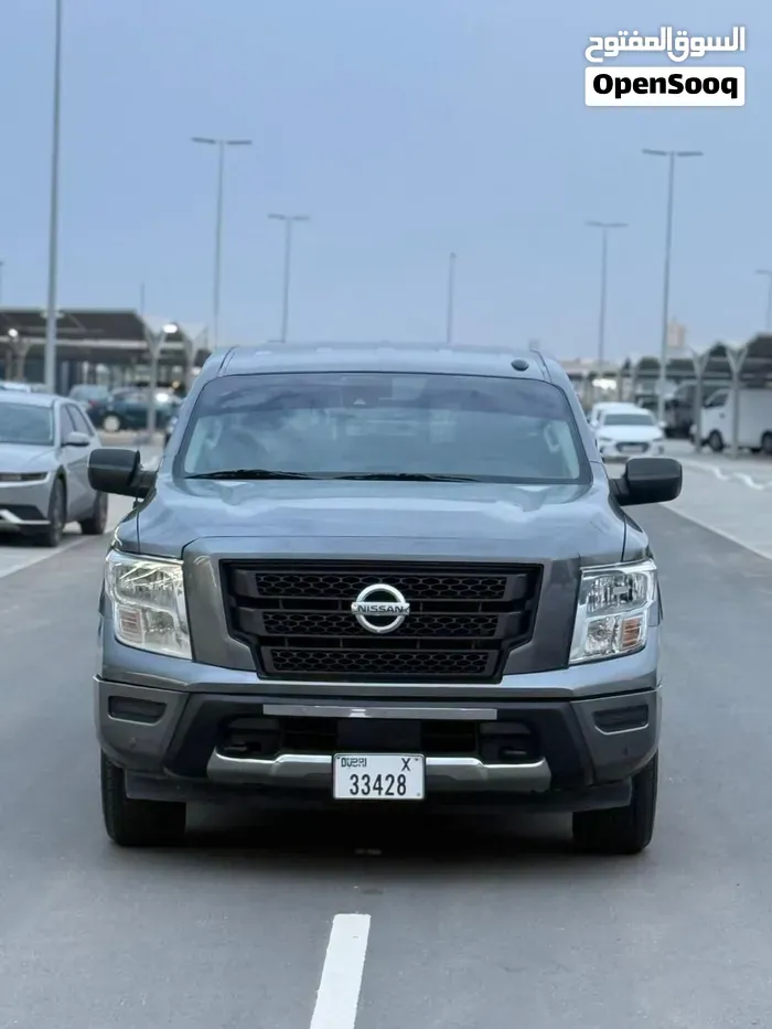 Nissan Titan 2021 photo 3