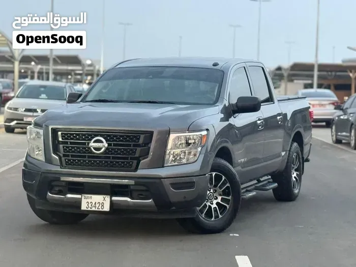 Nissan Titan