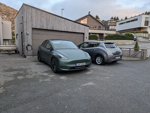 Tesla Model Y 2022 photo 4