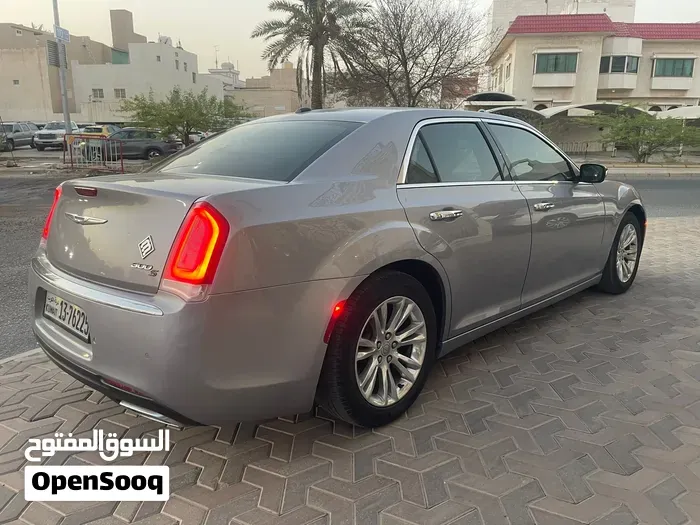 Chrysler 300 2015 photo 4