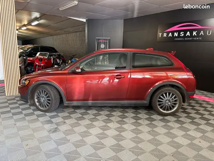 Volvo C30 2008 photo 2