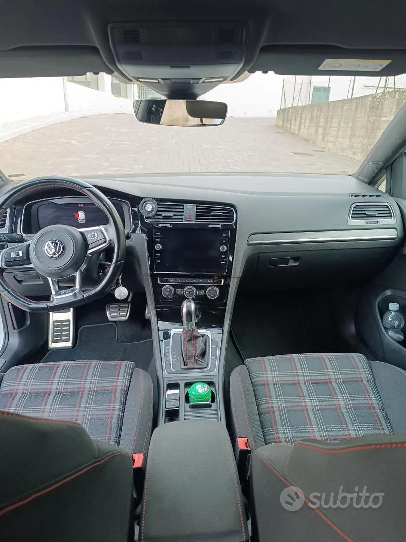 Volkswagen Golf Gti 2017 photo 4
