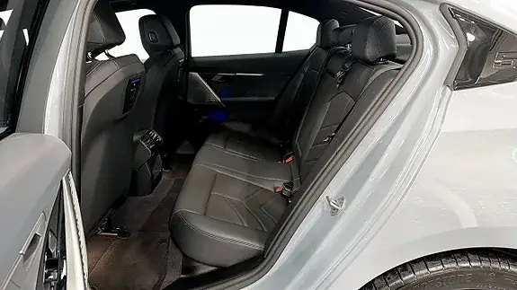 BMW 530E 2025 photo 5