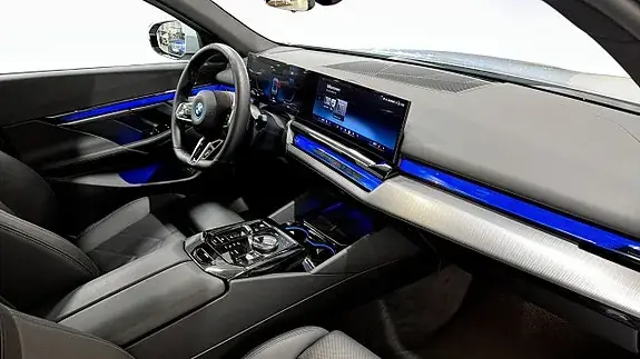 BMW 530E 2025 photo 3