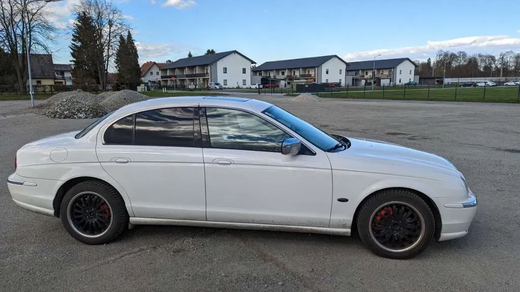 Jaguar S-Type 2002 photo 3