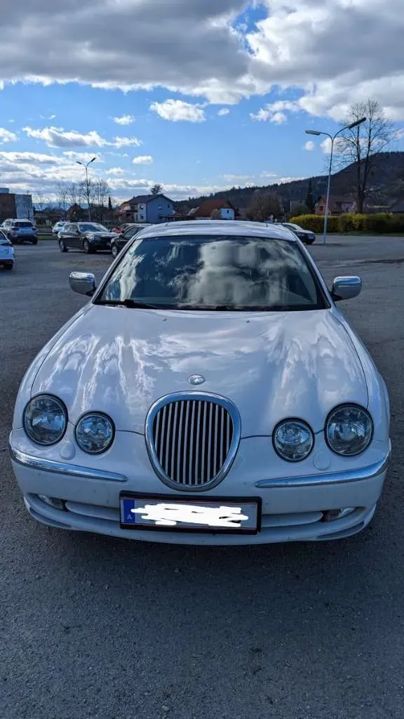 Jaguar S-Type