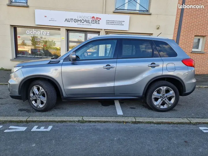 Suzuki Vitara 2016 photo 2