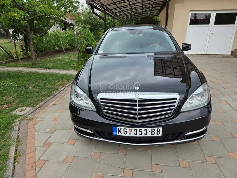 Mercedes-Benz S 400