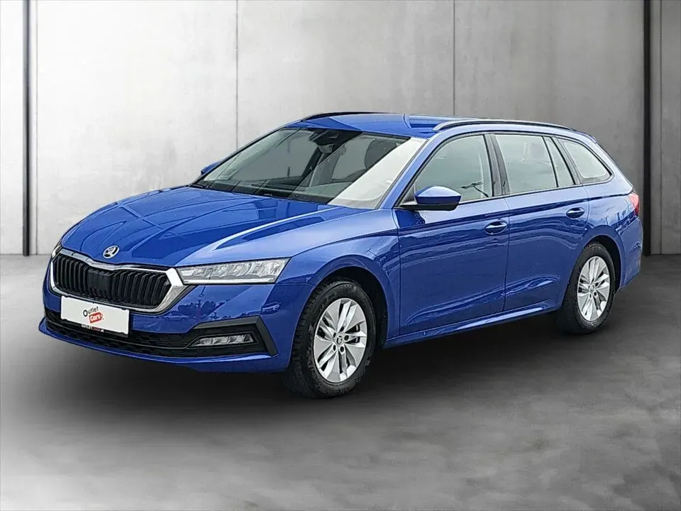 Skoda Octavia 2023 photo 2