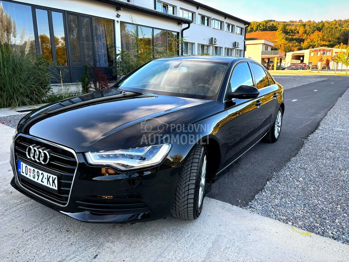 Audi A6 2011 photo 2