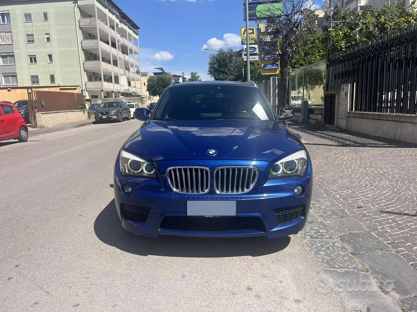 BMW X1 2012 photo 2