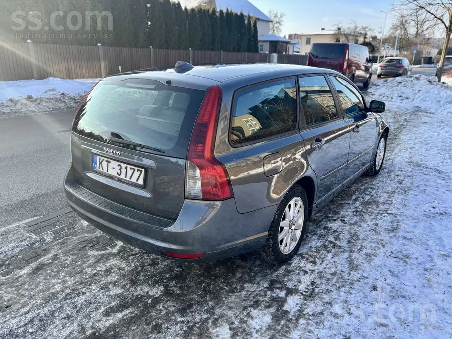 Volvo V50 2008 photo 5