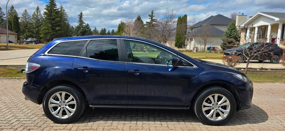 Mazda Cx-7 2010 photo 2