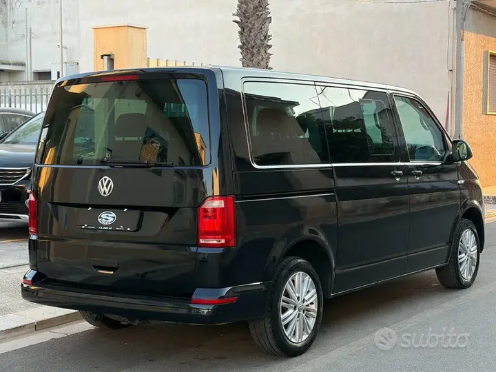 Volkswagen Caravelle 2017 photo 3