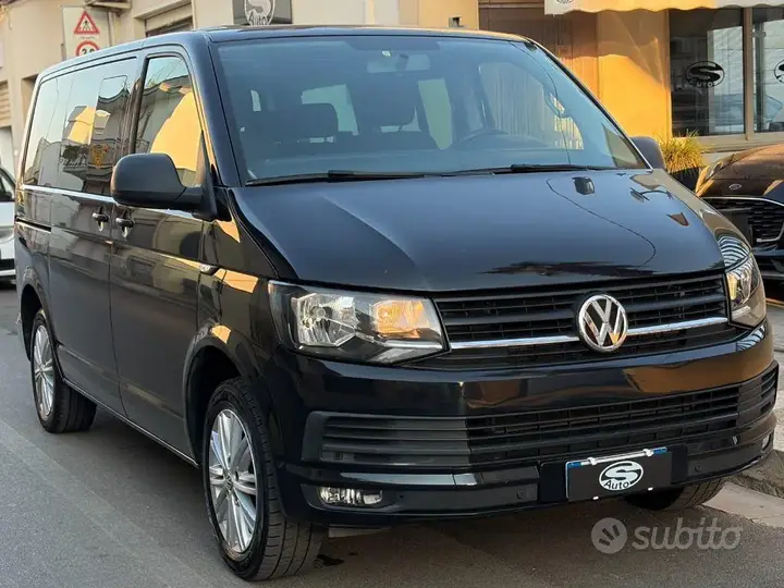 Volkswagen Caravelle 2017 photo 2