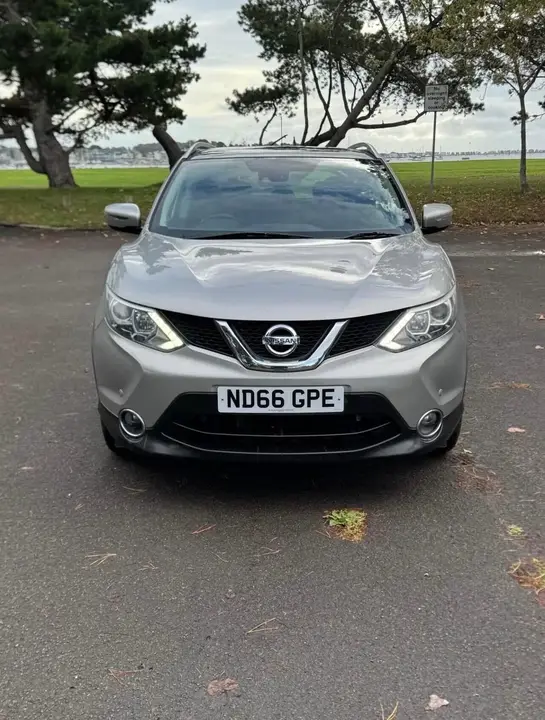 Nissan Qashqai 2016 photo 2