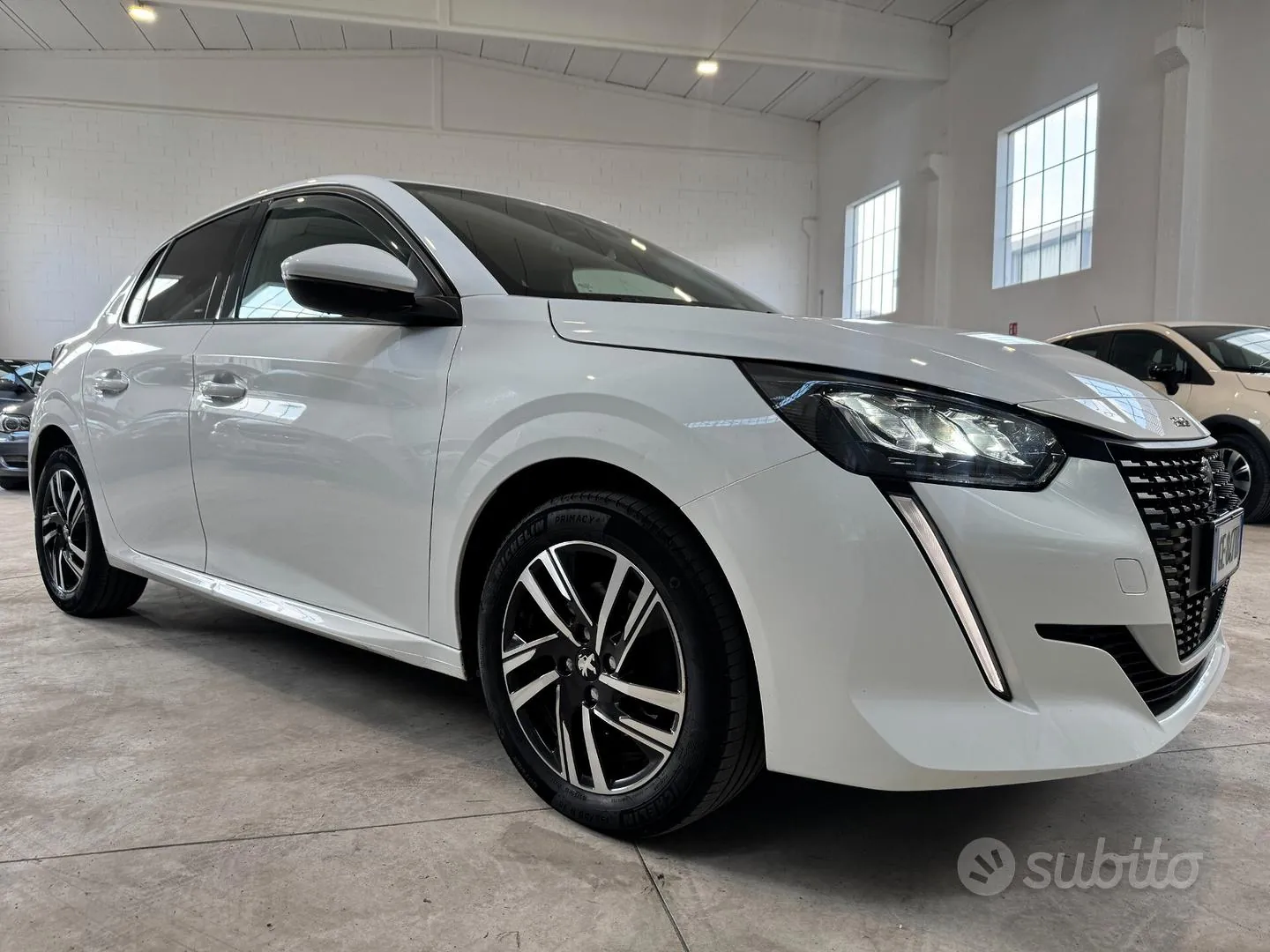 Peugeot 208 2021 photo 4