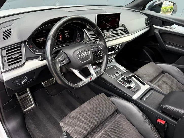 Audi Q5 2018 photo 2