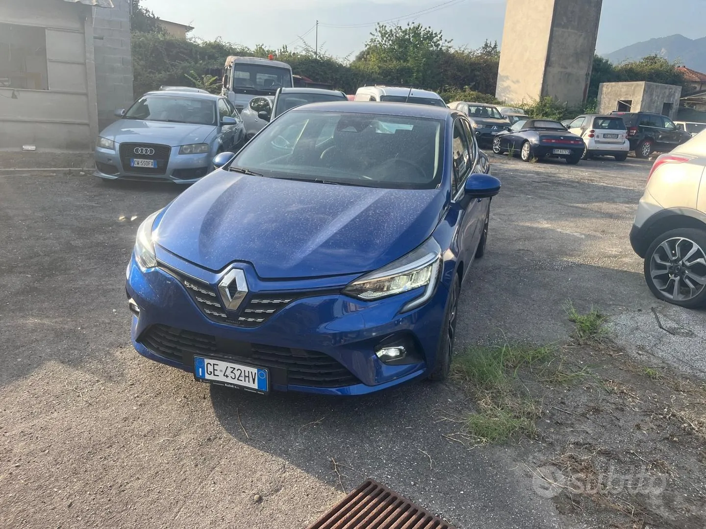 Renault Clio 2022 photo 2