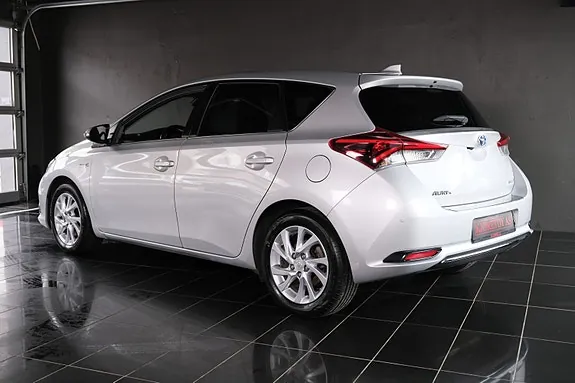 Toyota Auris 2018 photo 4