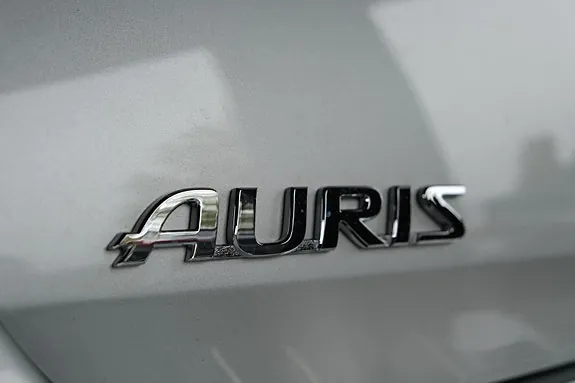 Toyota Auris 2018 photo 5