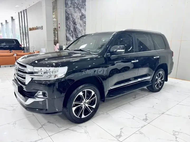 Toyota Land Cruiser 2016 photo 3