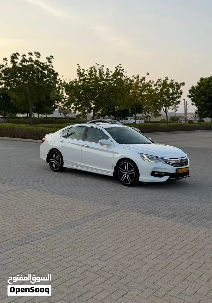 Honda Accord 2016 photo 4