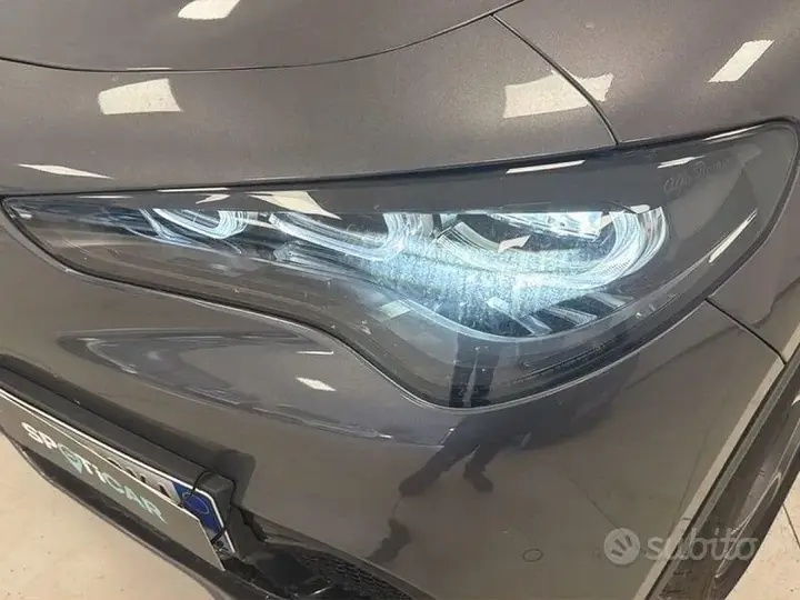 Alfa Romeo Stelvio 2025 photo 4