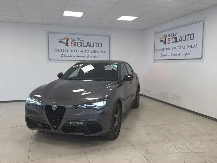 Alfa Romeo Stelvio 2025 photo 2