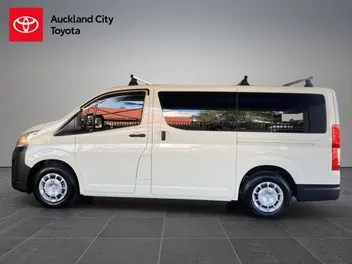 Toyota Hiace 2026 photo 5