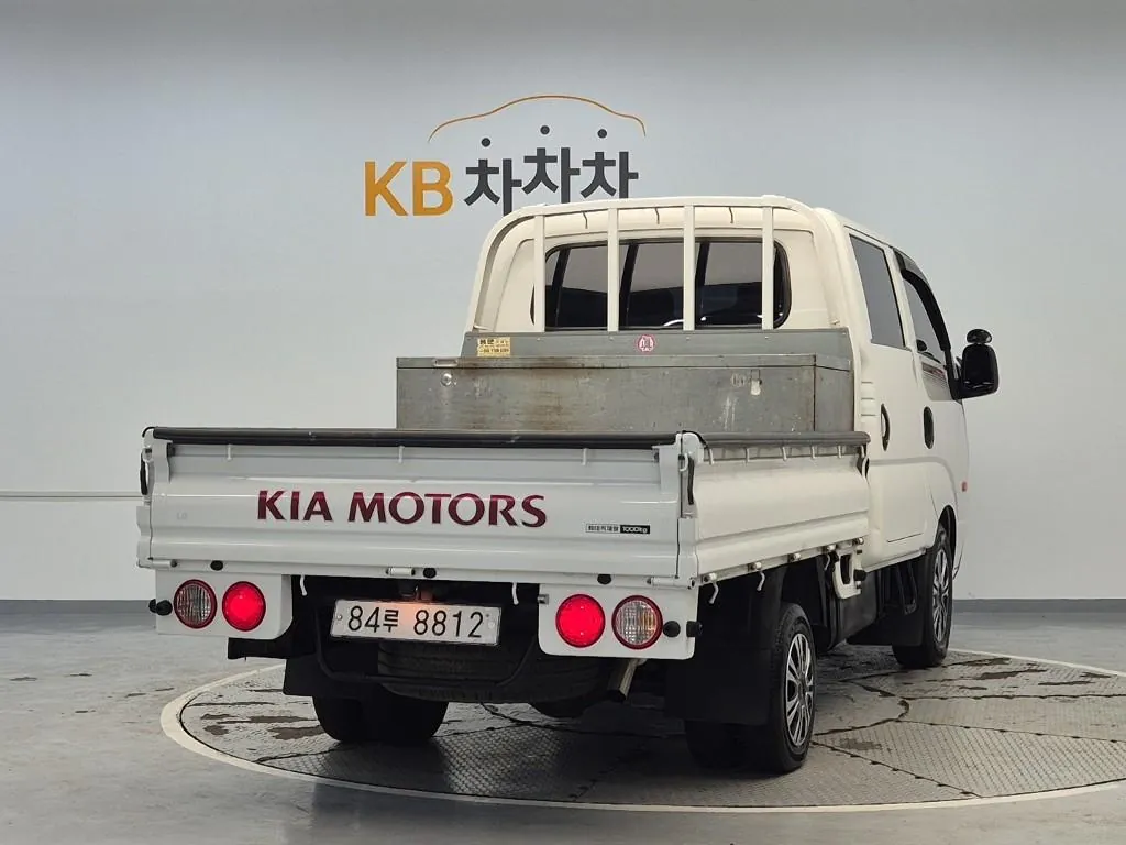 Kia Bongo 2013 photo 3