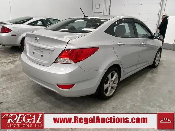 Hyundai Accent 2014 photo 3