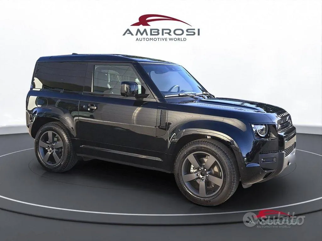 Land Rover Defender 2026 photo 2
