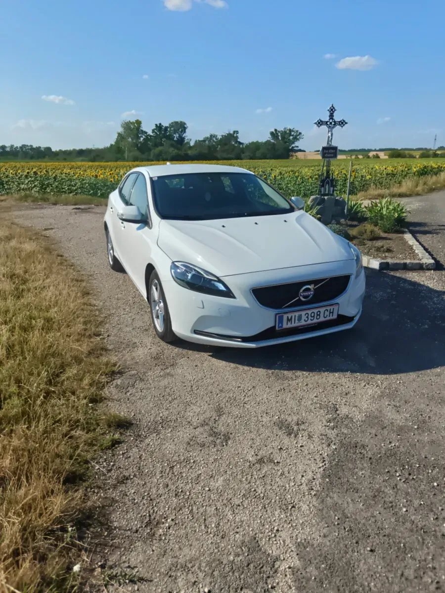 Volvo V40 2014 photo 3