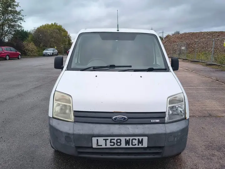 Ford Transit Connect 2008 photo 2
