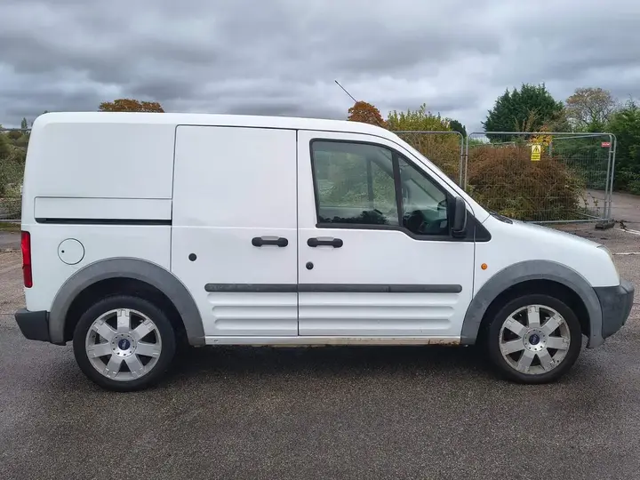 Ford Transit Connect 2008 photo 4