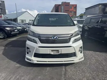 Toyota Vellfire 2014 photo 3