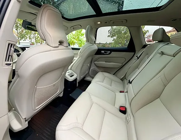 Volvo Xc60 2023 photo 5