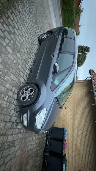 Ford Galaxy 2010 photo 2