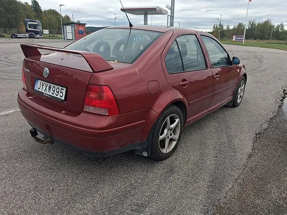 Volkswagen Bora 2000 photo 3