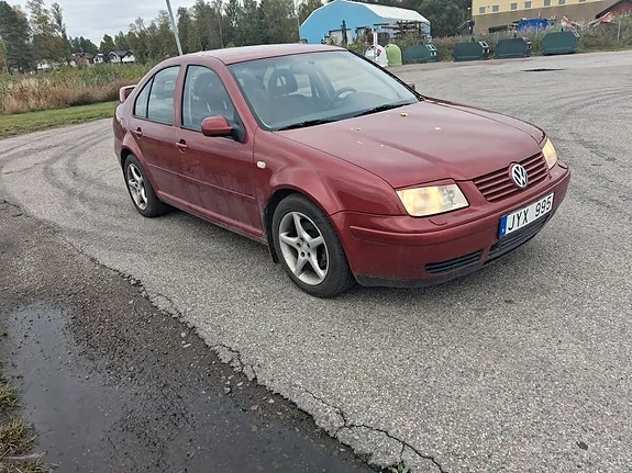 Volkswagen Bora 2000 photo 4