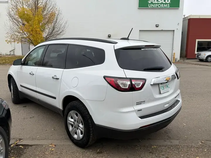 Chevrolet Traverse 2016 photo 3