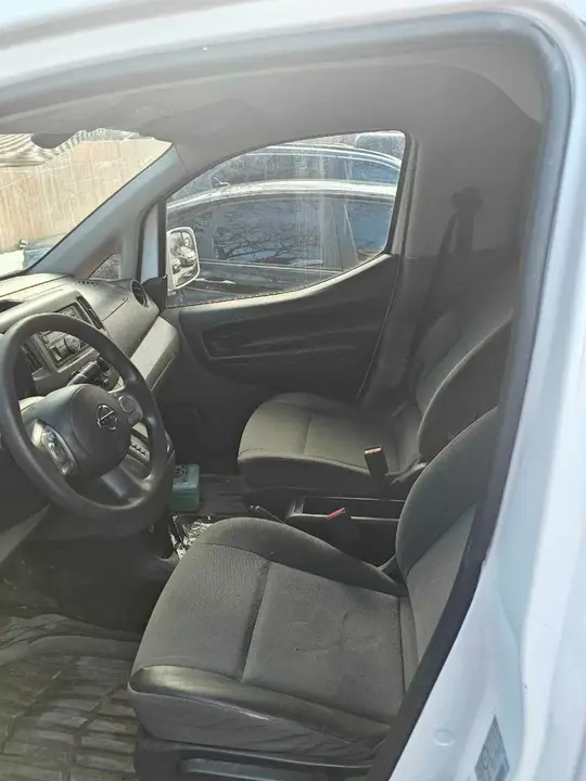 Nissan Nv200 2014 photo 3
