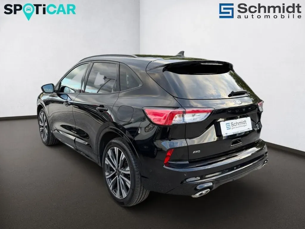 Ford Kuga 2022 photo 3