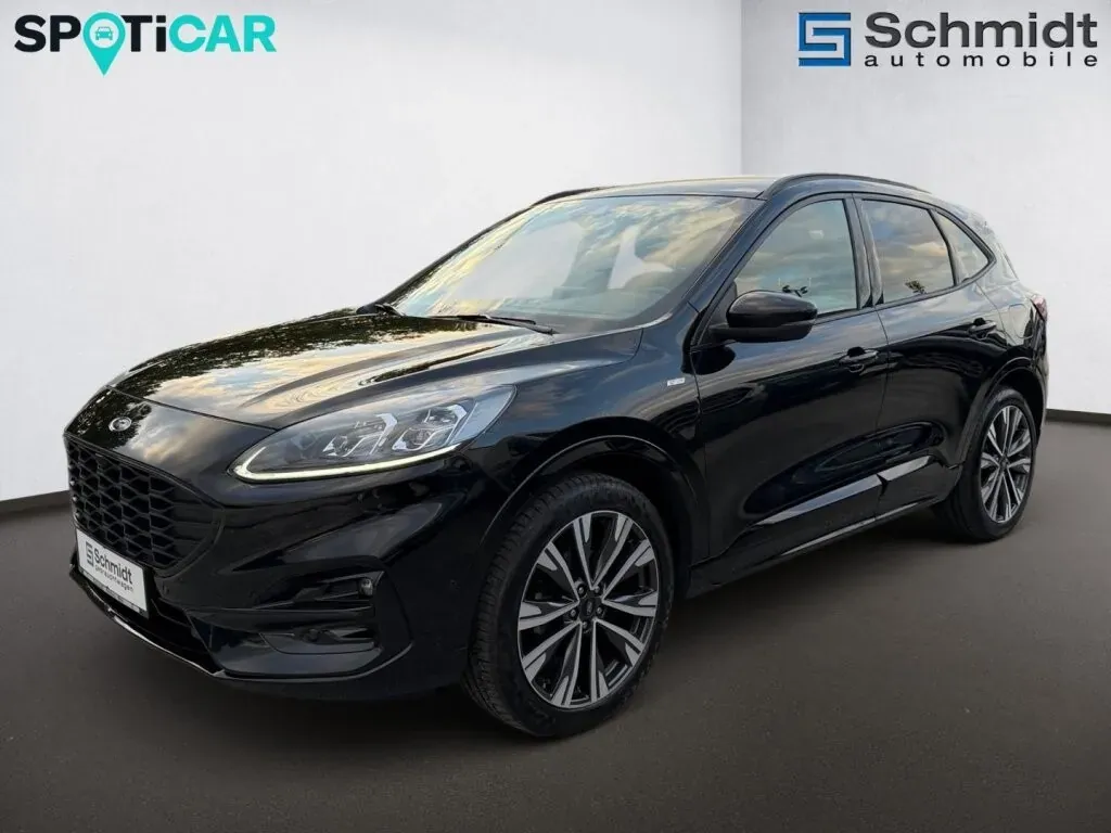 Ford Kuga 2022 photo 2