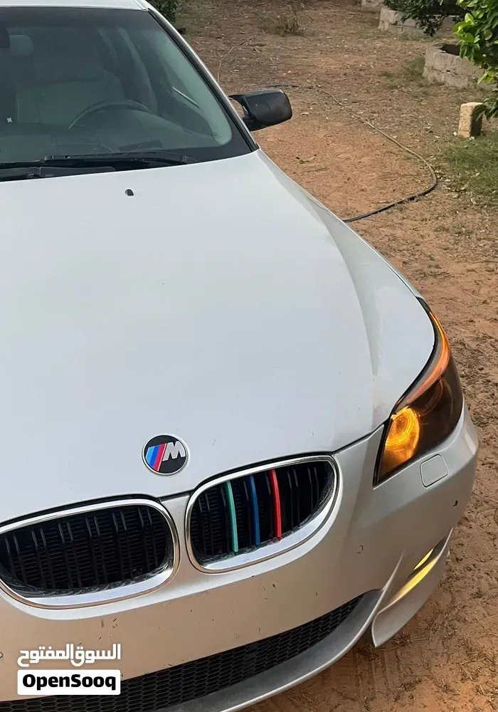 BMW 5 Series 2009 photo 5