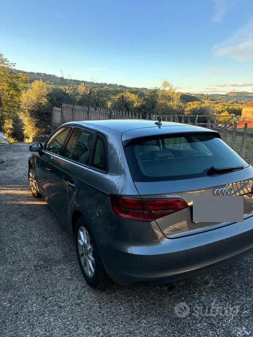 Audi A3 2016 photo 2